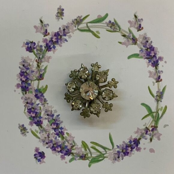 Vintage 1950s Snowflake Like Floral Rhinestone Small Brooch - Picture 1 of 7